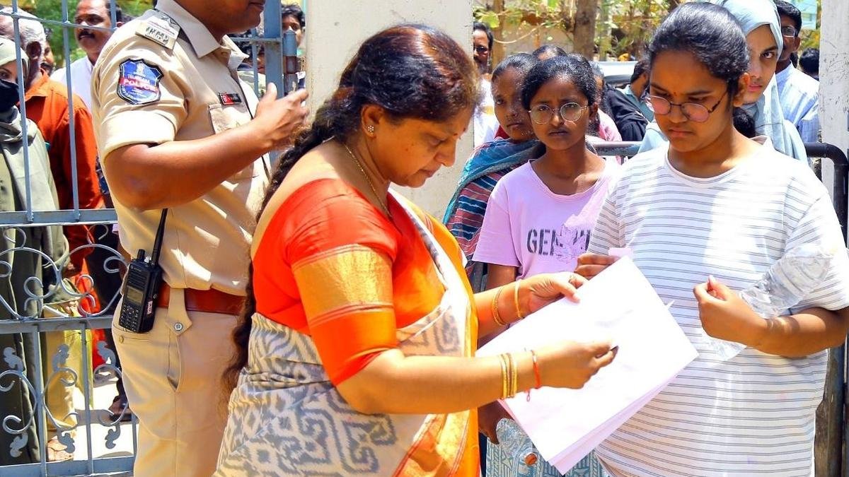 The NEET-UG 2026 Controversy: CBI Drags Paper Leak Syndicate into the Light